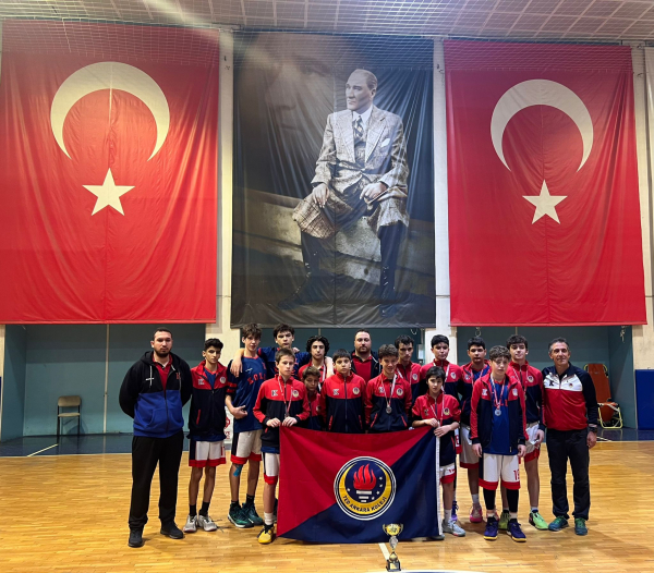 Ortaokul Yıldız Erkek Basketbol Takımımız Ankara İkincisi Oldu