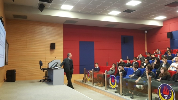 TED Üniversitesi Mühendislik Fakültesi Dekanı Prof. Dr. Güney Özcebe 12. Sınıf Öğrencilerimizle Buluştu