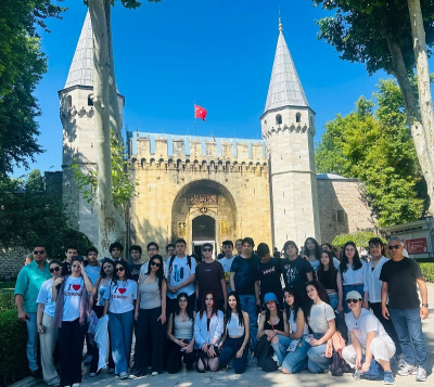 Lise Öğrencilerimizin İstanbul Kültür ve Eğitim Gezisi