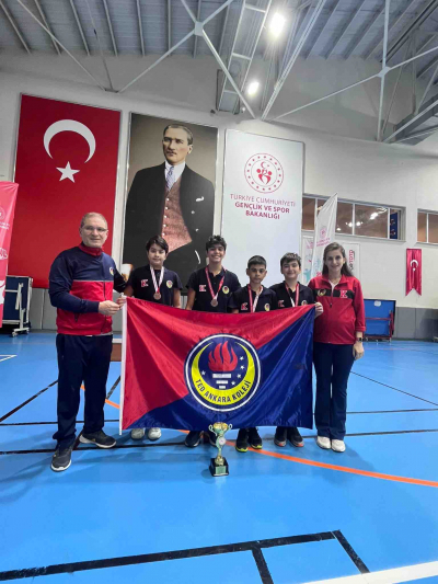 Ortaokul Yıldız Erkek Masa Tenisi Takımımız Ankara 4.sü