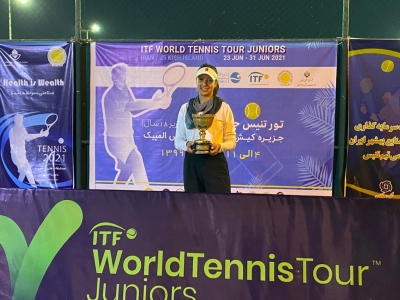 Lise öğrencimiz Lara Eroğlu İran&#039;da Düzenlenen J5 ITF Tenis Turnuvasında Çiftlerde 1. Oldu