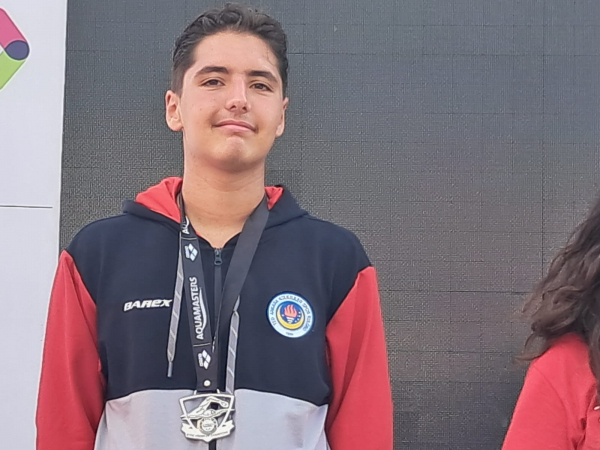 Lise Öğrencimiz Korhan Olguntürk’ün 19. Uluslararası Aquamasters Yüzme Şampiyona Başarısı