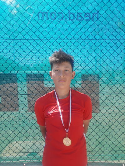 Ortaokul Öğrencimiz Efe ŞAGAR&#039;ın Tenis Başarısı