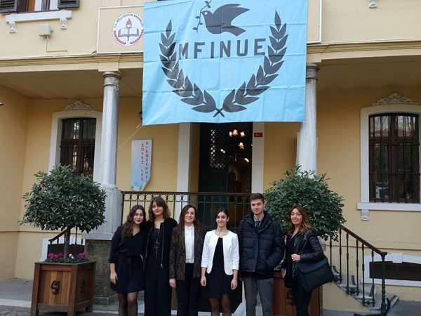 Lise Fransızca MFNU (Frankofon Birleşmiş Milletler Modeli) Ekibimiz İstanbul Saint-Joseph Lisesi MFINU 2016 Konferansına Katıldı