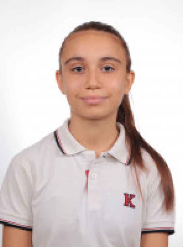Öğrencimiz Selin Gümüşlüoğlu (9-D) Zeynep Cemali Öykü Yarışması'nda Ödül Aldı