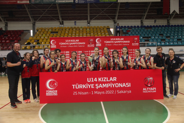U14 Kızlar Türkiye Basketbol Şampiyonası'nda Takımımız Türkiye 2.si Oldu