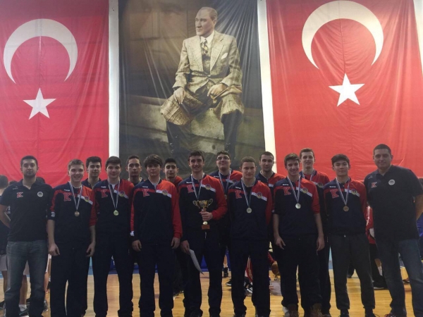 Lise Genç Erkek Basketbol B Takımımız Ankara Şampiyonu