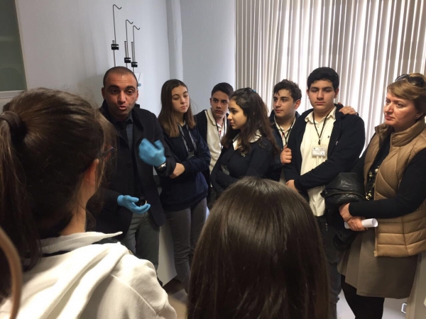 Bilim İnsanı Yetiştirme Programı Öğrencilerimiz Kök Hücre Enstitüsü'nü ziyaret Ettiler